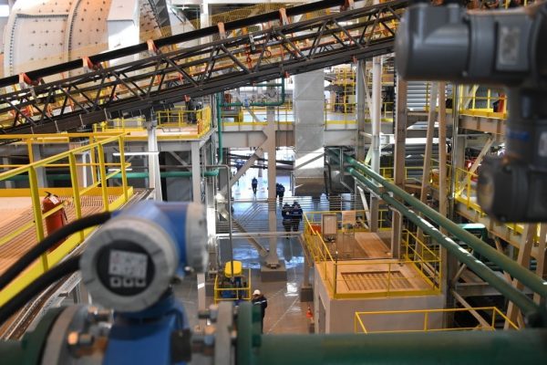 TRANSBAIKAL TERRITORY, RUSSIA - OCTOBER 31, 2017: A room at the Bystrinsky GOK iron ore mining and beneficiation plant, a subsidiary of MMC Norilsk Nickel, in Gazimuro-Zavodsky District. Yevgeny Yepanchintsev/TASS (Photo by Yevgeny YepanchintsevTASS via Getty Images)